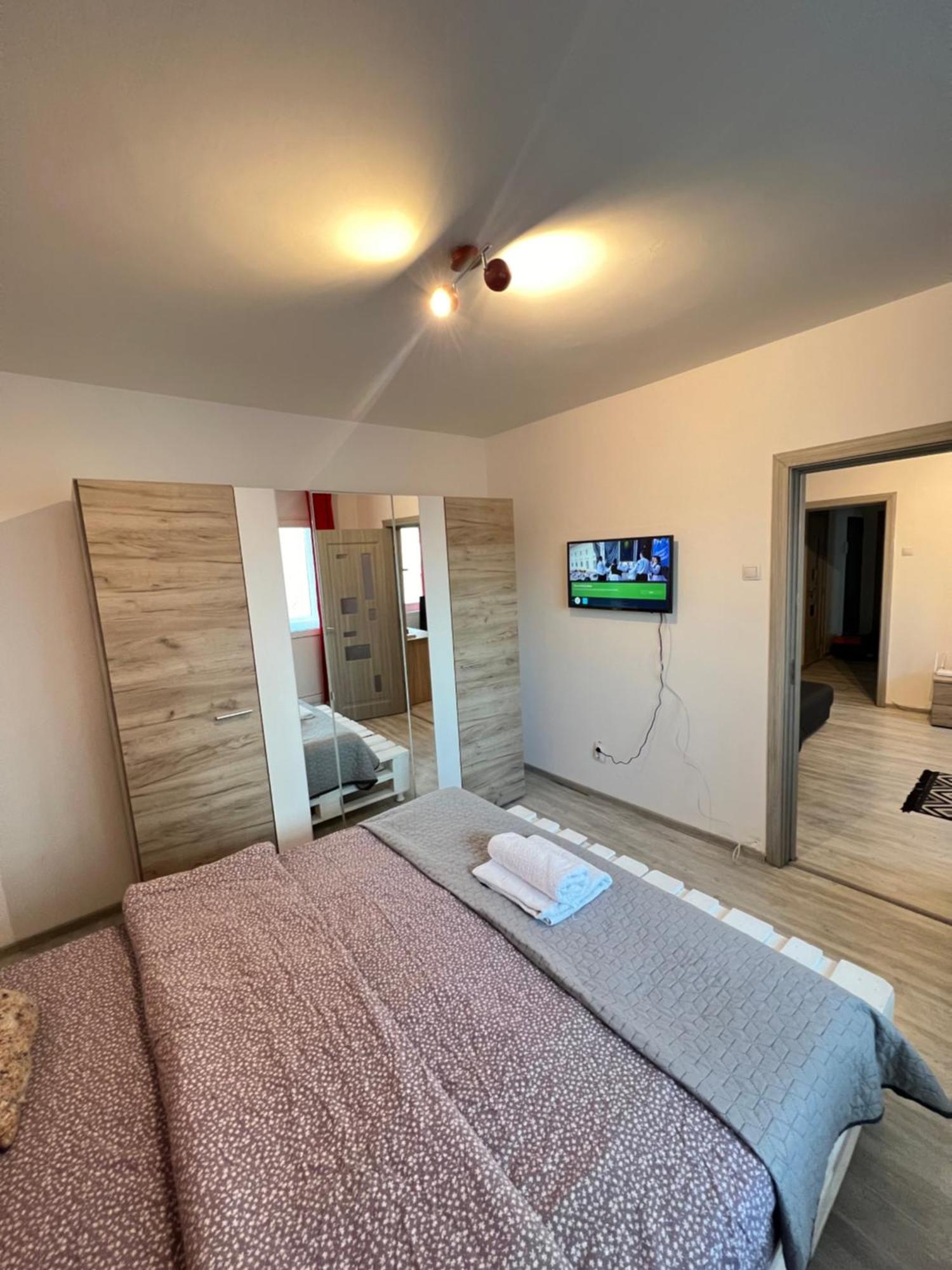 3 Rooms Apartment Airy & Bright Palas Style 이아시 외부 사진