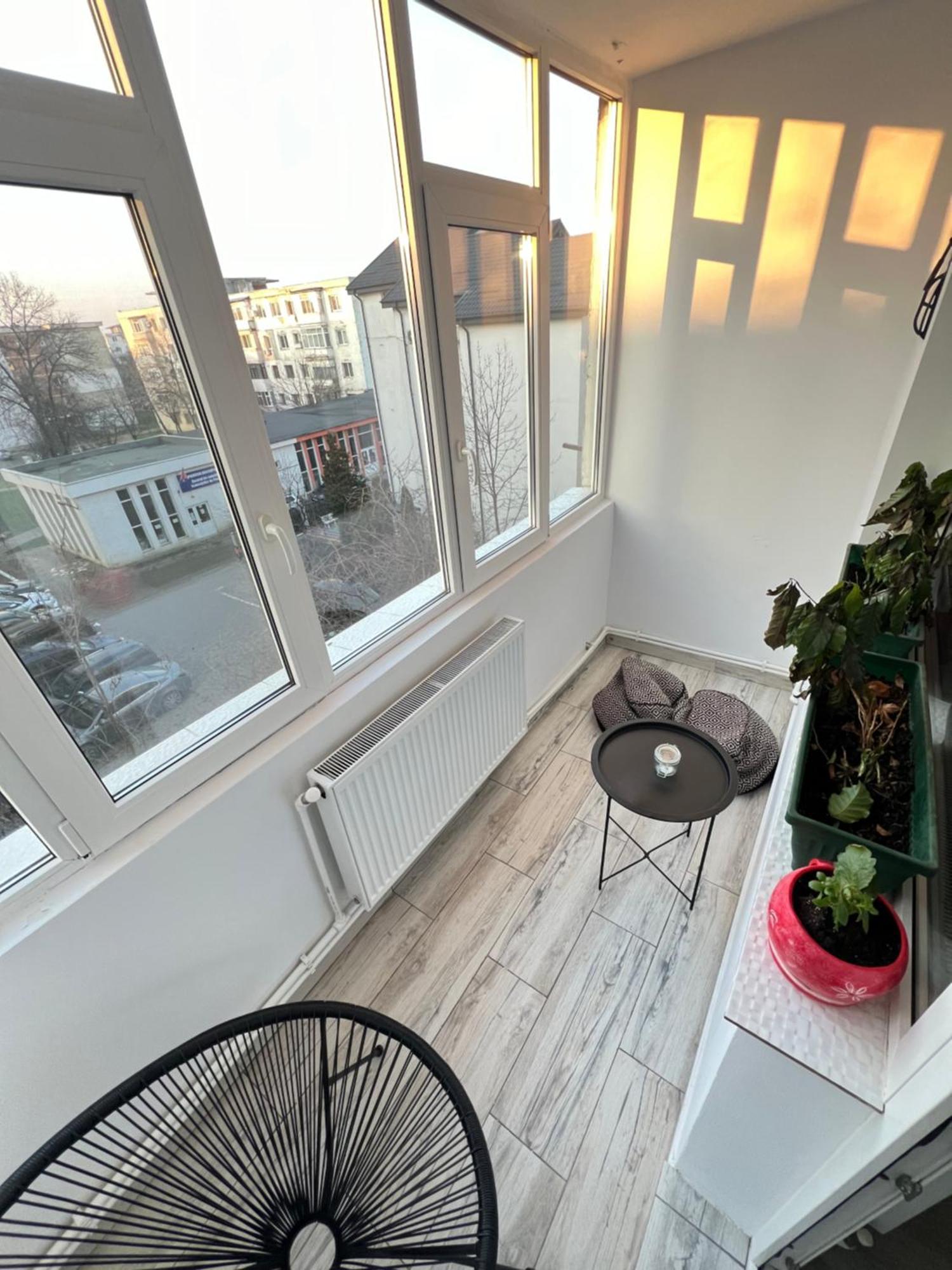 3 Rooms Apartment Airy & Bright Palas Style 이아시 외부 사진