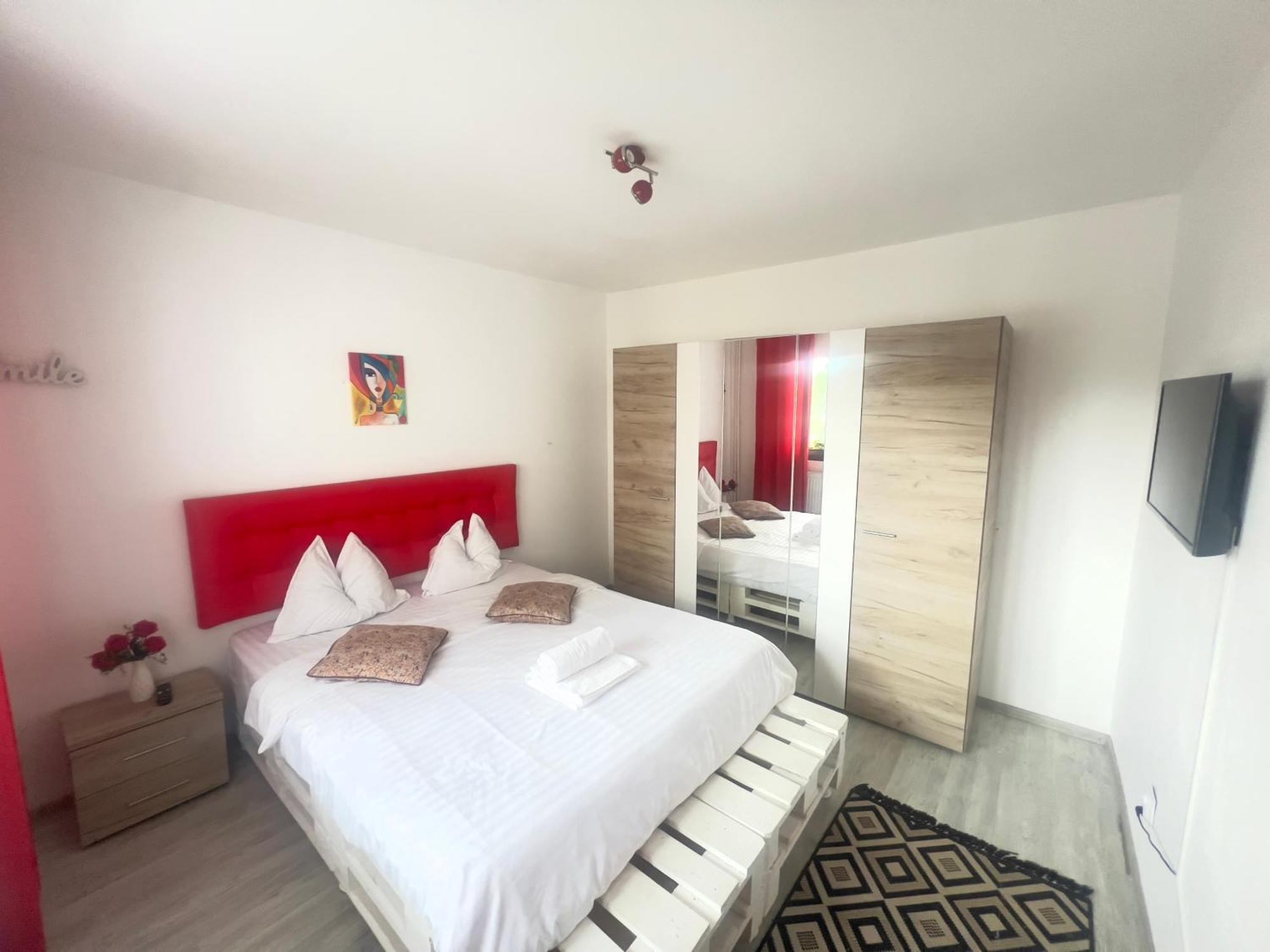 3 Rooms Apartment Airy & Bright Palas Style 이아시 외부 사진